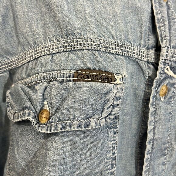 Calvin Klein Denim button down shirt - Picture 2 of 8